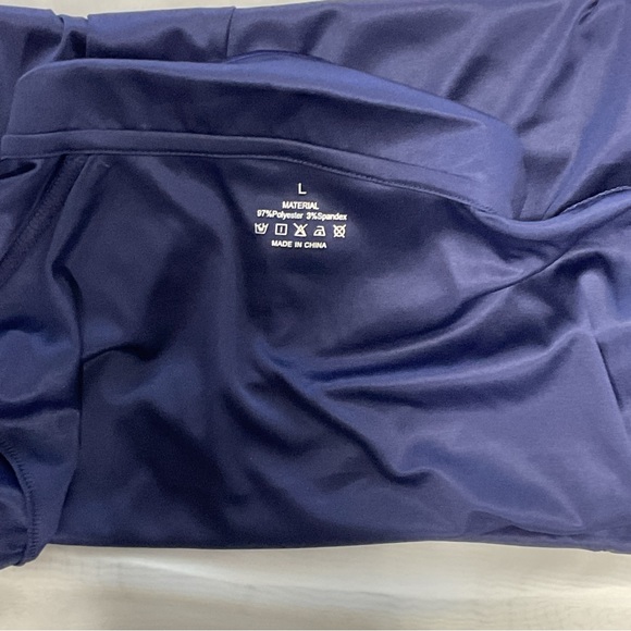 NWOT Purple Satin Shirt - Picture 4 of 6